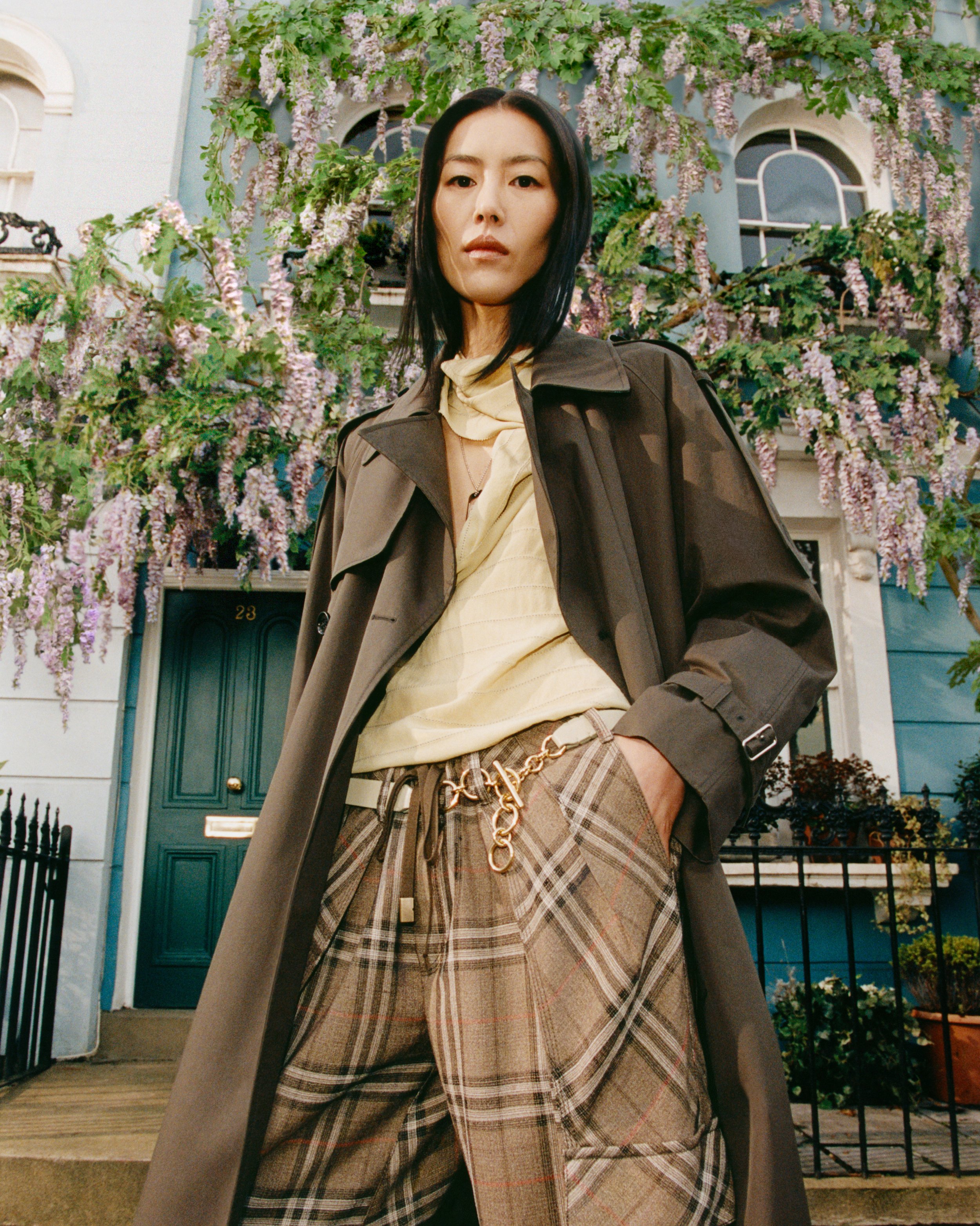 BURBERRY SUMMER 2025 CAMPAIGN, 'IT'S ALWAYS BURBERRY WEATHER